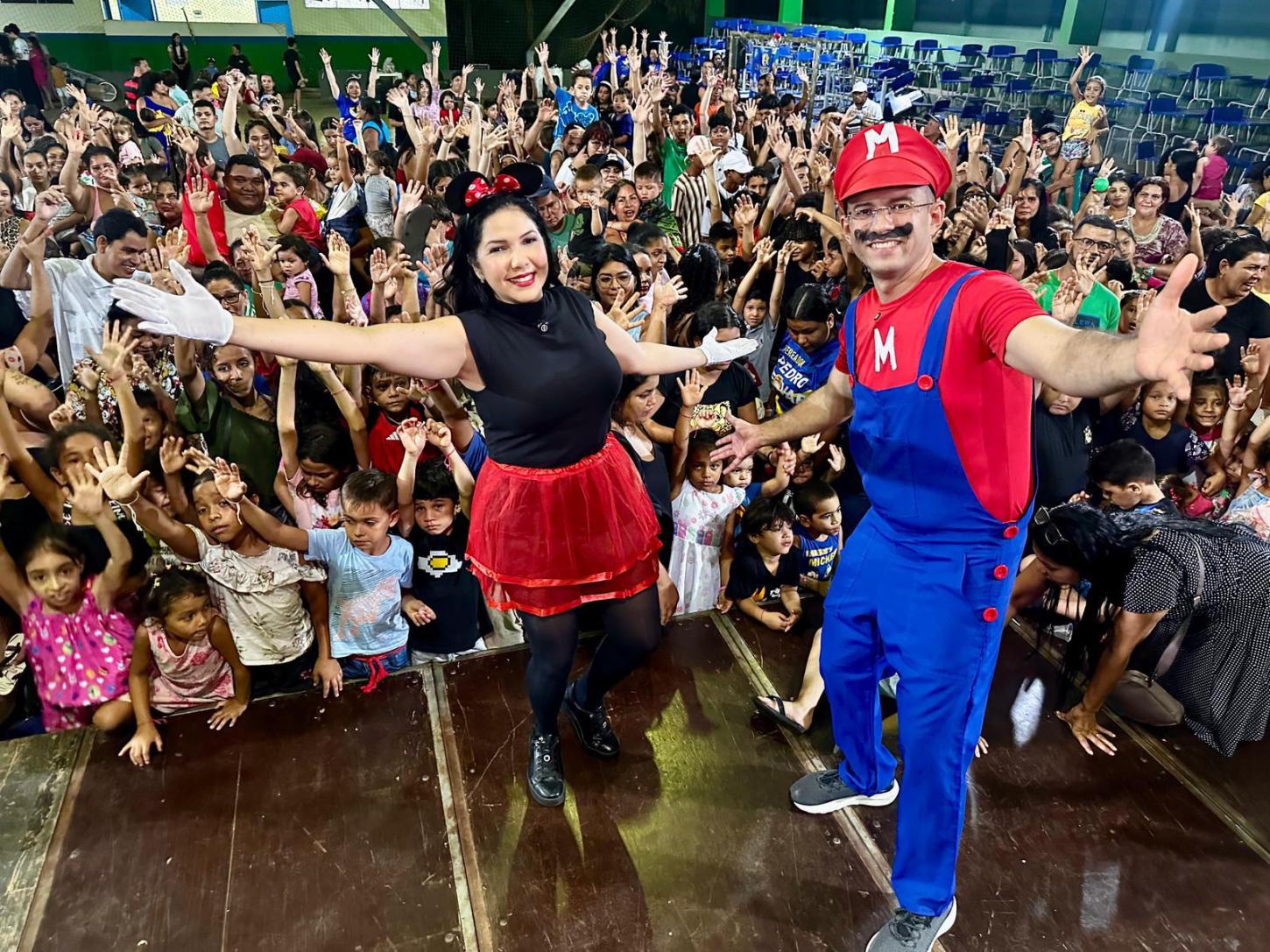 Pedro Geovar e Cristiane Lopes realizam celebração marcante do Dia das Crianças no bairro Conceição