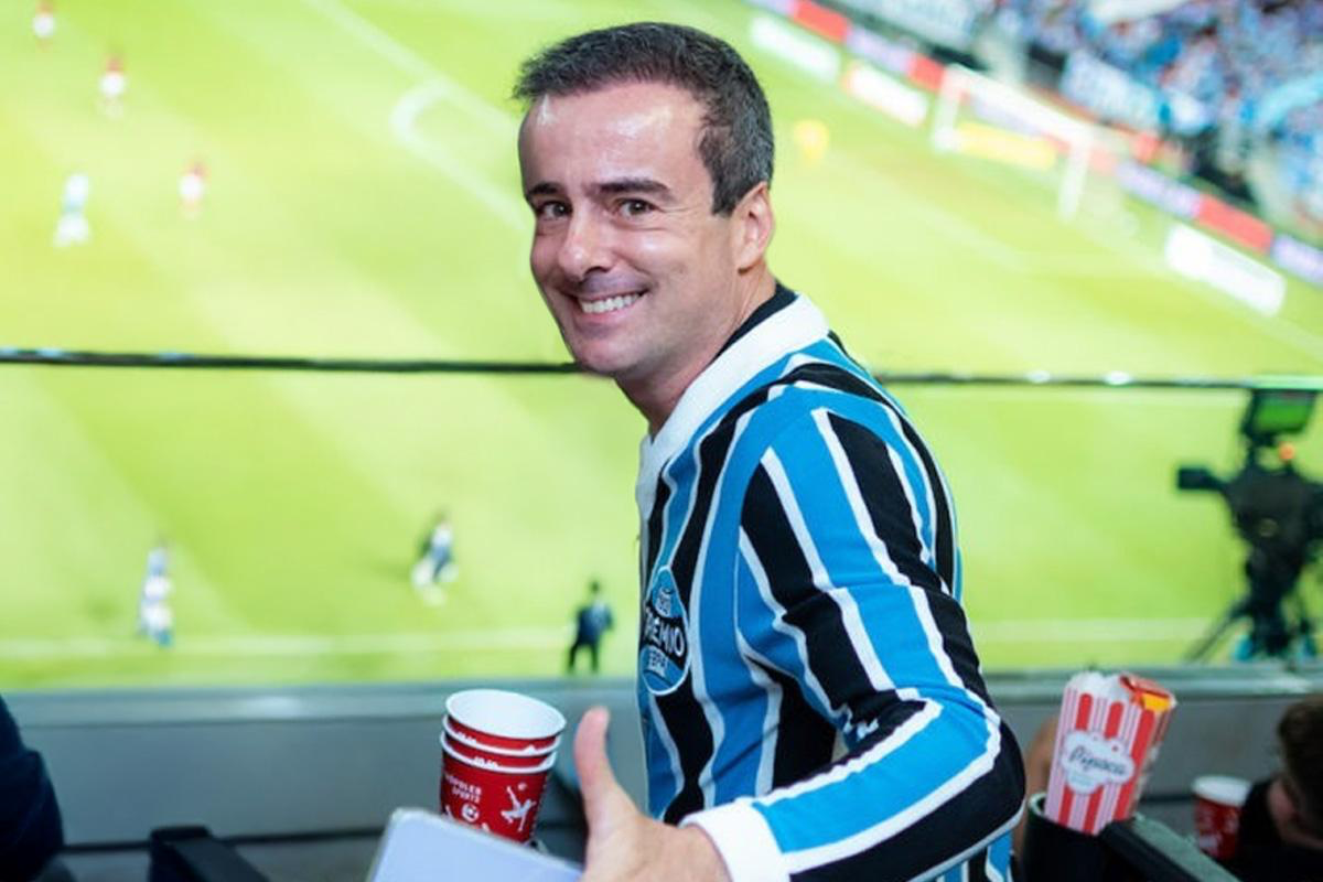 Direito de Resposta: Em relação à matéria veiculada neste veículo de comunicação acerca do Sr. Marcelo Pereira Pitella, sua defesa técnica vem, respeitosamente, manifestar-se nos seguintes termos: