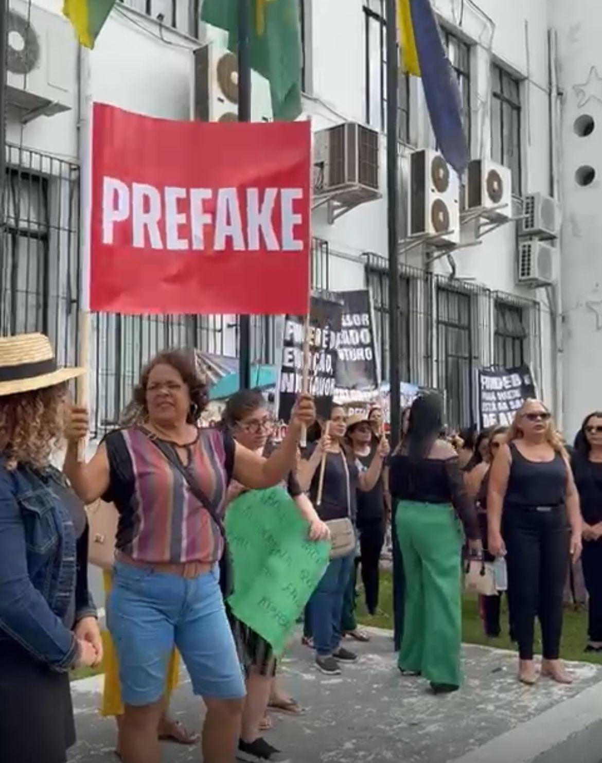 Professores da Prefeitura de Porto Velho farão greve em fevereiro se não for suspenso contratos de 86 milhões com fundações de SP e MG