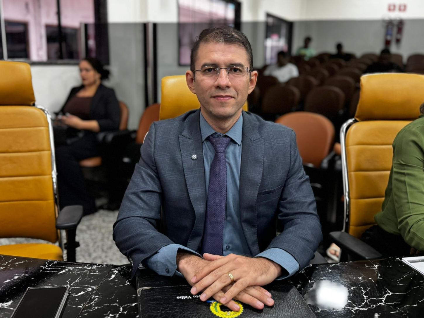 Vereador Pedro Geovar solicita revitalização do Parque Circuito 