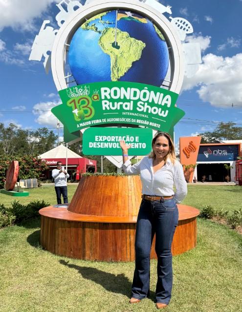 Dra. Tânia Sena reforça apoio ao agro e se aproxima dos produtores na Rondônia Rural Show 