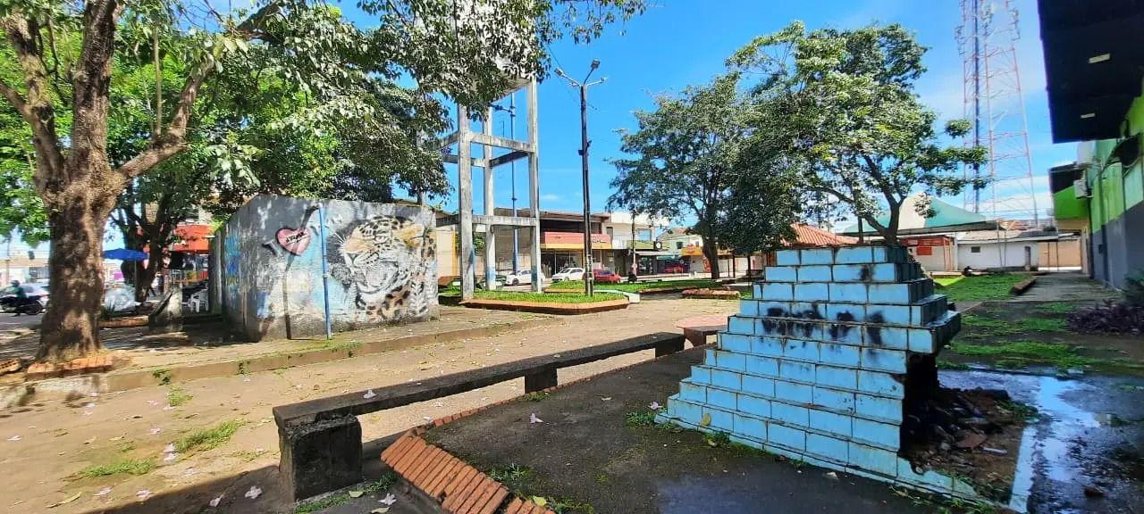 Pedro Geovar anuncia investimento de R$ 481 mil para recuperar Praça da Pirâmide