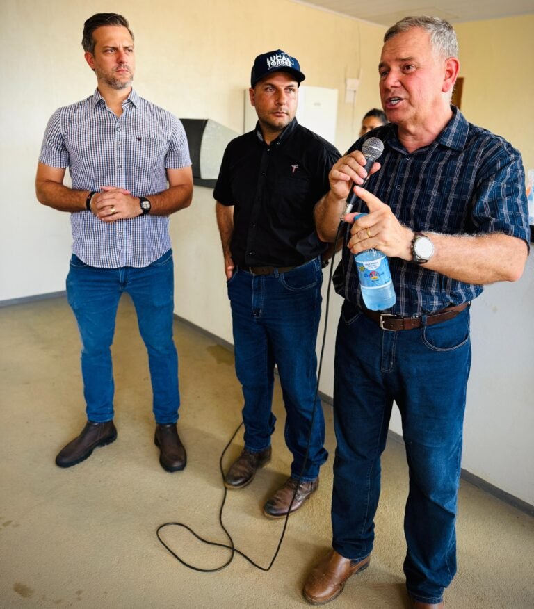 Deputado Delegado Lucas e Deputado Lúcio Mosquini debatem desafios do agronegócio e regularização fundiária em Rio Pardo
