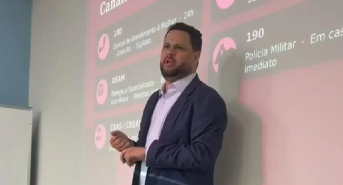 Enfrentamento à violência doméstica é tema de palestra ministrada por Samuel Costa