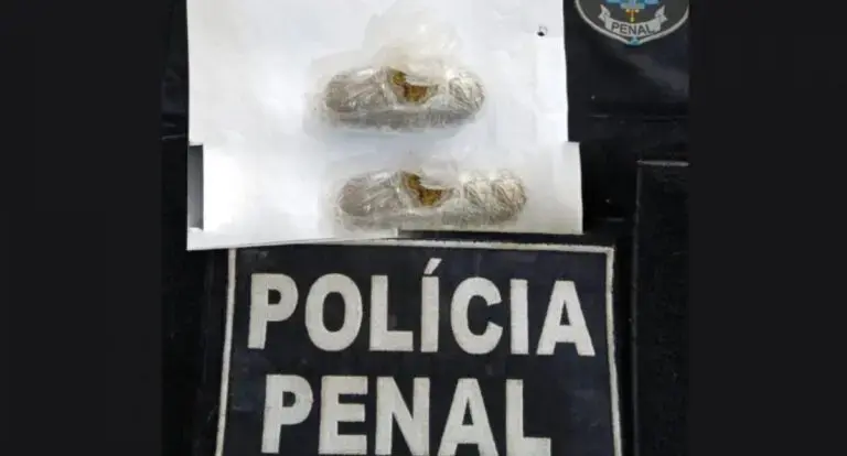  Mulher é presa ao tentar entrar com droga para o filho na Penitenciária Regional 