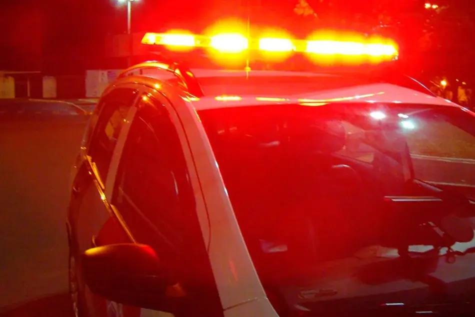 Bebê de 11 meses é baleado durante ataque a tiros ligado à guerra entre facções em Rondônia