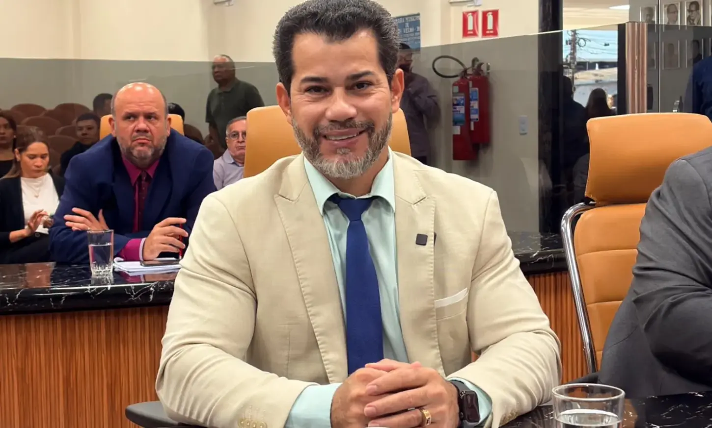  Nova lei, de autoria do vereador Nilton Souza, garante prioridade no atendimento às mulheres vítimas de violência em Porto Velho 
