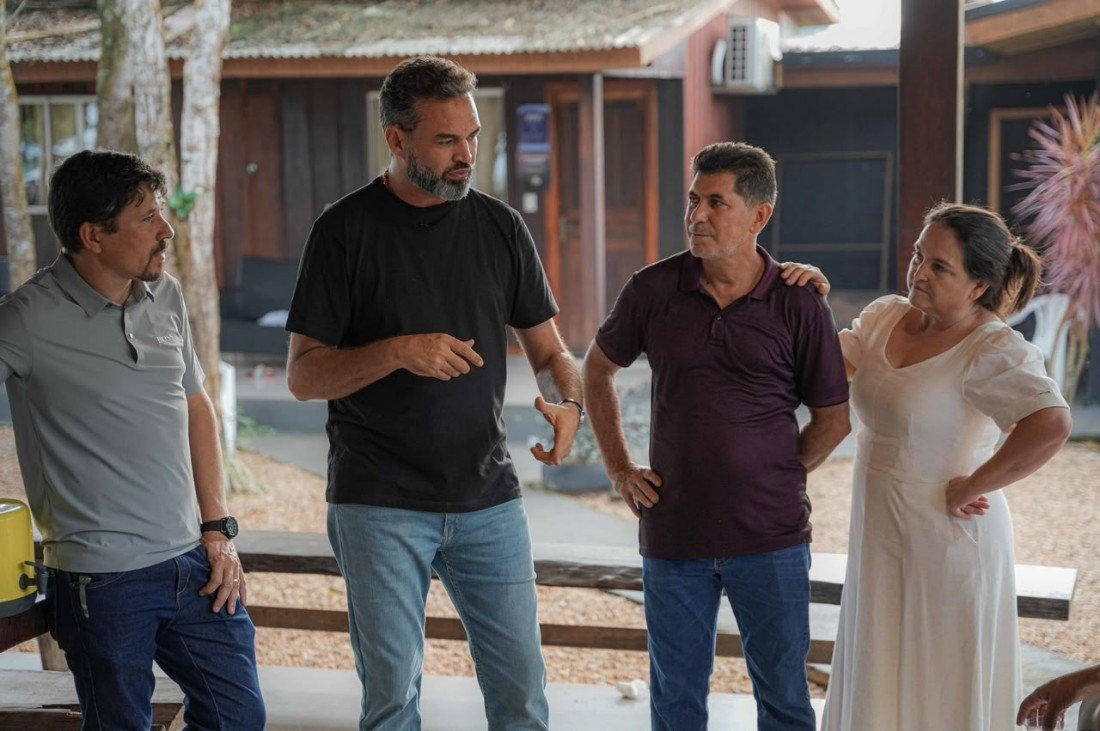 “O produtor rural salva vidas e quase nunca recebe reconhecimento”, diz Bruno Bolsonaro Scheid ao destacar doações ao Hospital de Amor