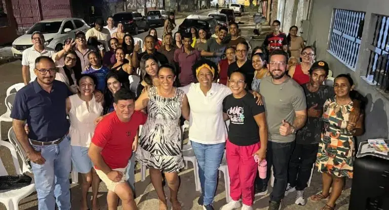  Sílvia Cristina defende fim da escala 6×1 durante agenda em Porto Velho 