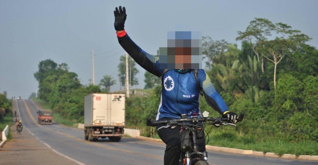 Ciclista morre atropelada por carreta na BR-319 em Porto Velho