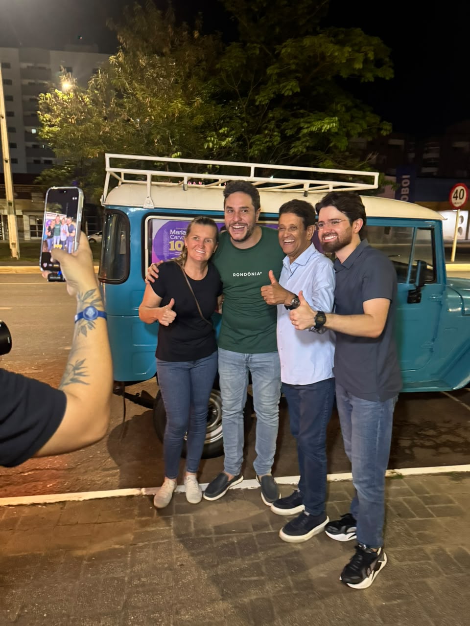 Dr. Benedito Alves inicia mobilização com adesivaço realizado na madrugada em Porto Velho