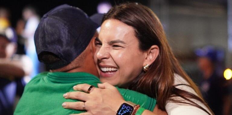 Em São Miguel do Guaporé, Mariana Carvalho reencontra a cidade que mais confiou nela: 