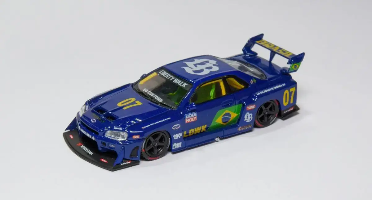 Nissan GT-R R34 em escala 1:64 conquista prêmio no Salão Diecast