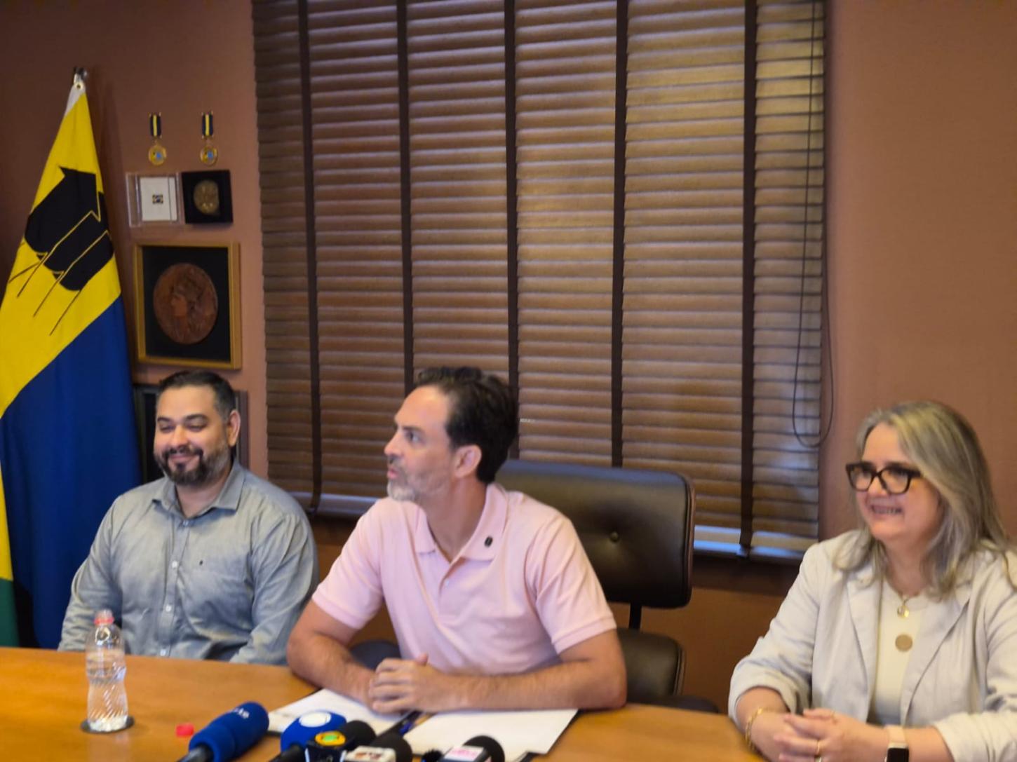 “PISO FOI CONCEDIDO”: LÉO MORAES REBATE GREVE, AFIRMA QUE MOVIMENTO NÃO TEM ADESÃO DA MAIORIA DOS PROFISSIONAIS DA EDUCAÇÃO E ALERTA PARA USO POLÍTICO ÀS VÉSPERAS DAS ELEIÇÕES