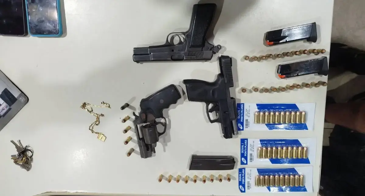 Polícia prende três suspeitos de homicídio e apreende armas em zona rural de RO