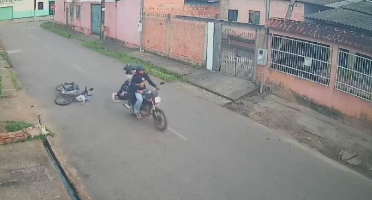 Tentativa de roubo deixa mulher ferida depois de queda de bicicleta elétrica em Porto Velho