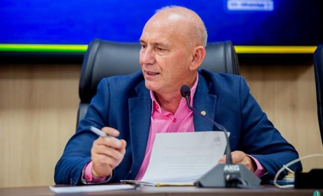 TRE cobra explicações de Ezequiel Neiva sobre conta julgada irregular pelo TCE-RO
