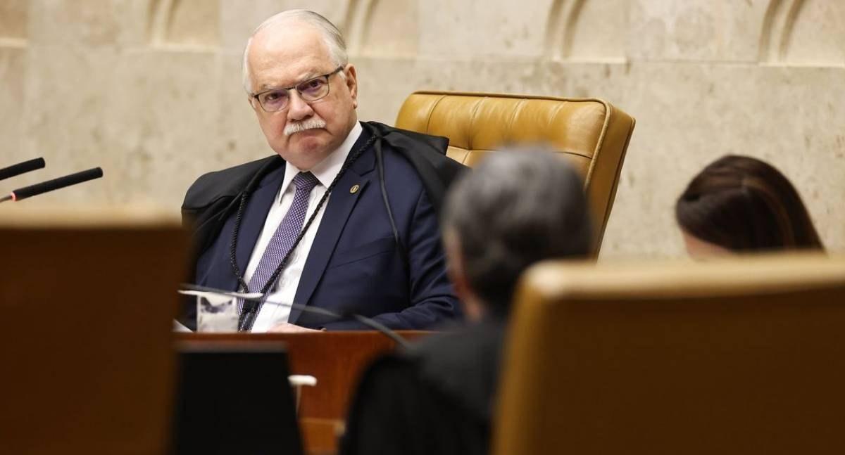 Edson Fachin retira de pauta julgamento sobre atuação de André Mendonça no caso Master