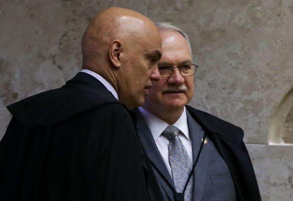 Fachin anuncia fim do inquérito das fake news e mexe em investigação que colocou Moraes e Mendonça em rota de colisão