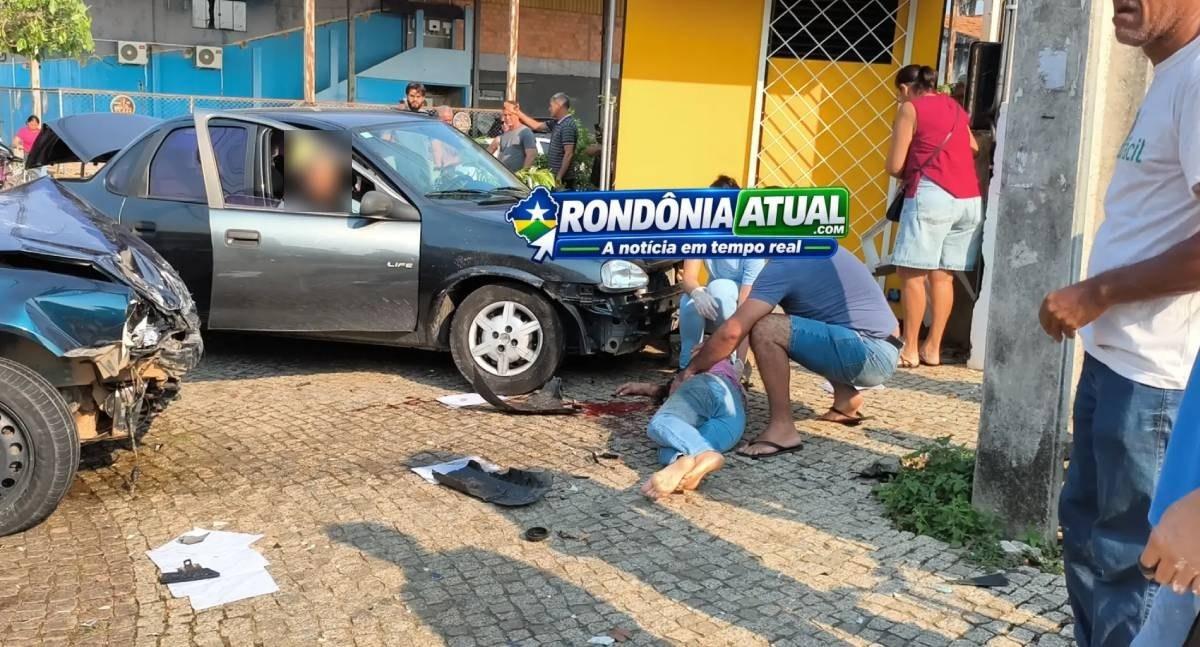 Grave acidente de trânsito deixa idoso morto e filha ferida em cruzamento movimentado de RO