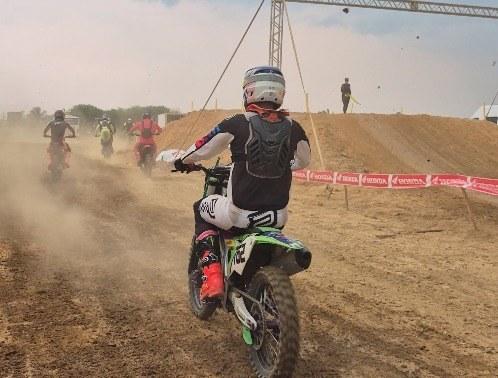 Deputado Pedro Fernandes comemora sucesso do motocross em Cujubim