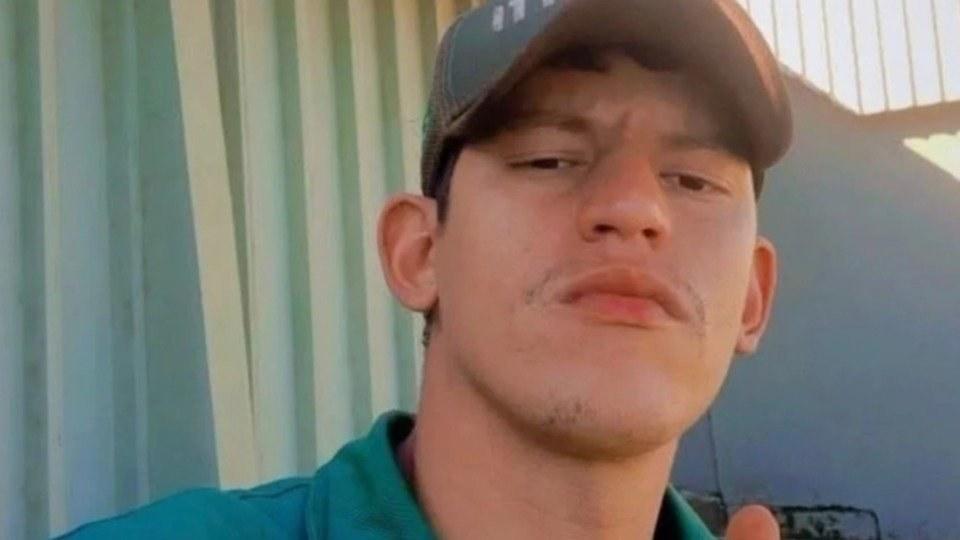 Jovem é morto a golpes de madeira na cabeça em bar
