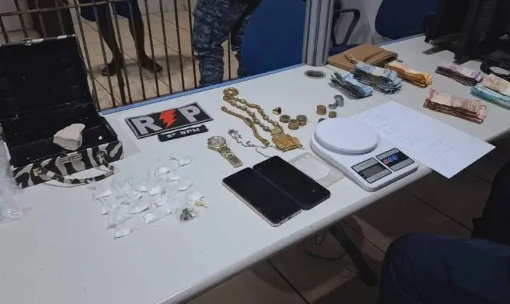5º BPM fecha ponto de venda de drogas em imóvel abandonado e prende suspeito na Zona Leste de Porto Velho