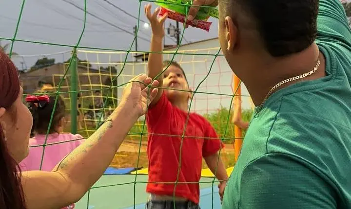 Ação social promovida por Juarez reúne crianças em programação especial pelo Dia das Crianças