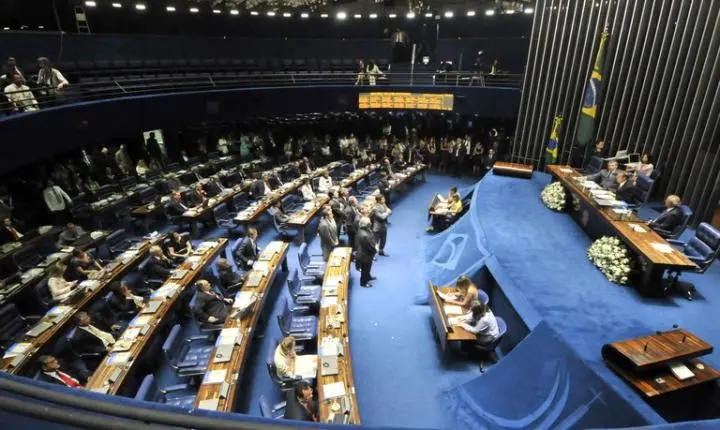 Alcolumbre destrava pautas do governo no Senado após reaproximação com Lula