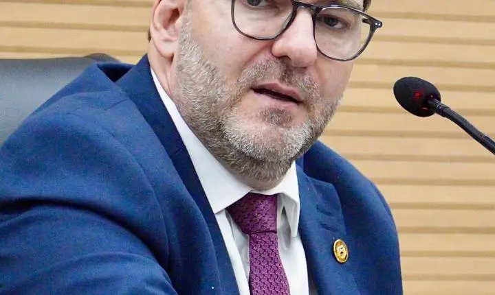 Alex Redano destaca investimentos que fortalecem a assistência social nos municípios