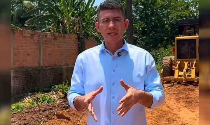 Após cobrança de Pedro Geovar, Prefeitura limpa córrego no Cidade Nova