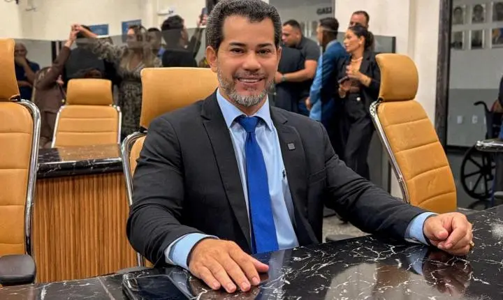 Após convite para disputar o Senado, Nilton Souza anuncia que ficará fora da eleição e seguirá no mandato em Porto Velho
