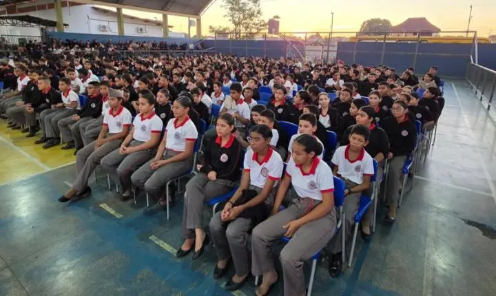 Assembleia homenageia servidores e atletas de ciclismo do Colégio Militar de Guajará-Mirim