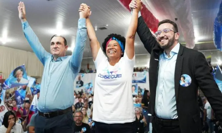 Com força total, Sílvia Cristina dá largada à campanha com adesivaço e inauguração de comitês