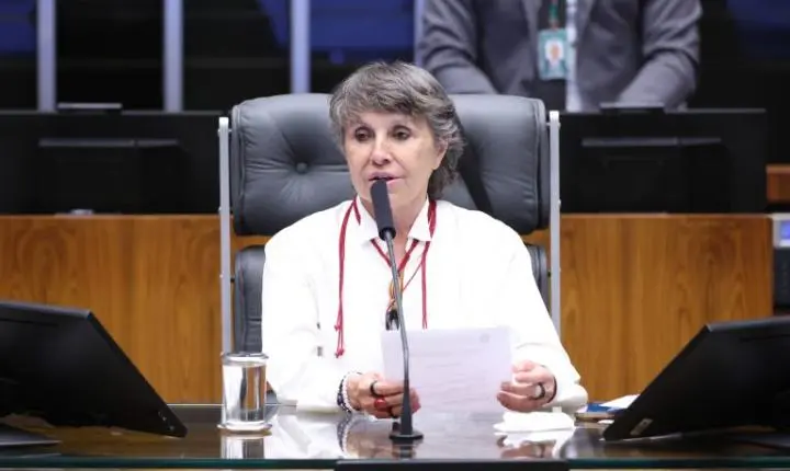 Comissão aprova política de incentivo à arte produzida por pessoas com deficiência