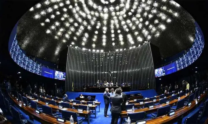 Congresso retoma trabalhos depois de recesso
