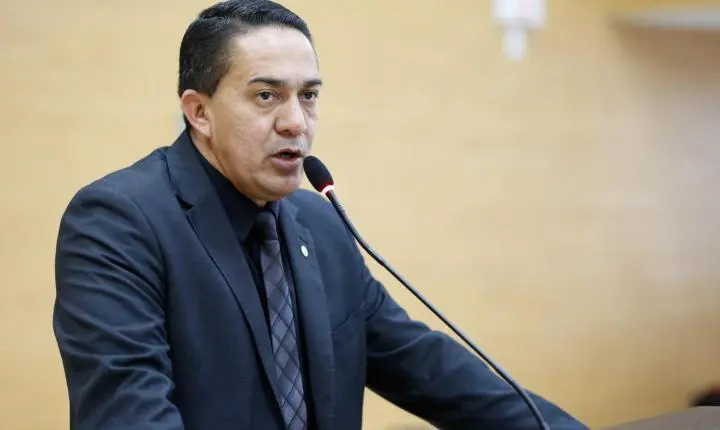 Deputado Eyder Brasil gasta mais de R$ 100 mil com publicidade em apenas um mês; série especial vai acompanhar gastos de todos os parlamentares