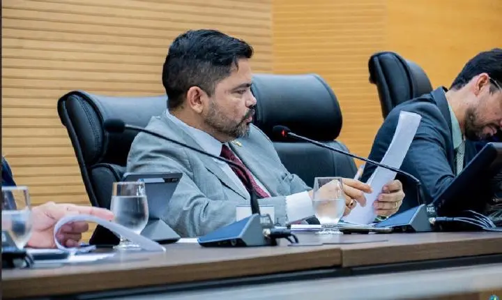 Deputado Jesuíno Boabaid cobra transparência e exige acesso a processos sobre redistribuição do efetivo da PM e Bombeiros de Rondônia