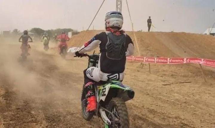 Deputado Pedro Fernandes comemora sucesso do motocross em Cujubim