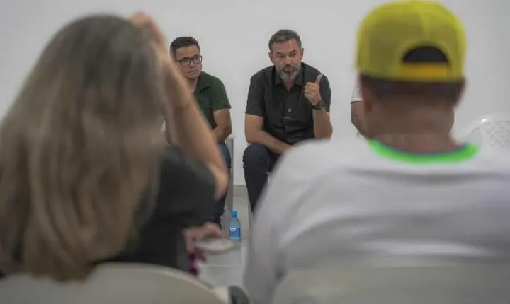 “Dinheiro público não pode parar na porta da associação”, diz Bruno Bolsonaro Scheid ao criticar programas para pequenos produtores