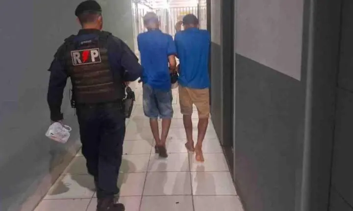 Dupla é presa com cocaína e crack no decorrer de ação do 1º BPM em Porto Velho