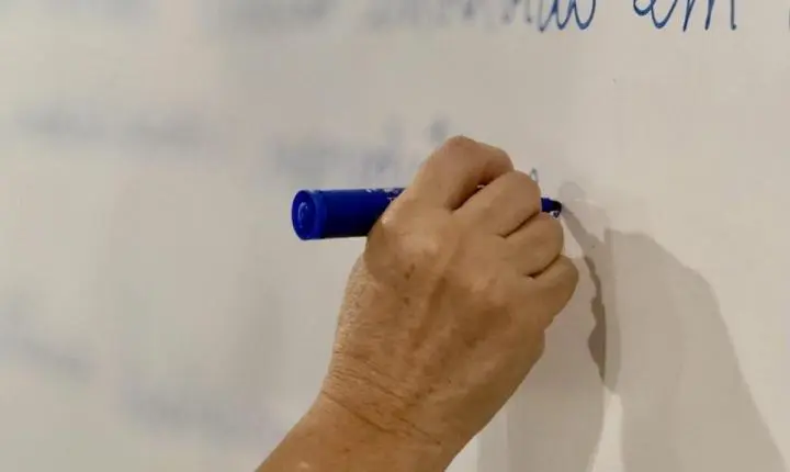 Escolas estaduais têm até 23 de outubro para retificar dados do Censo Escolar 2026
