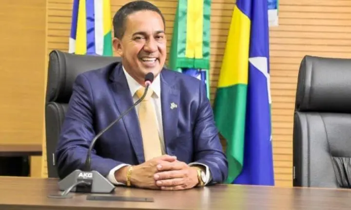 Eyder Brasil transforma a própria história em exemplo na política