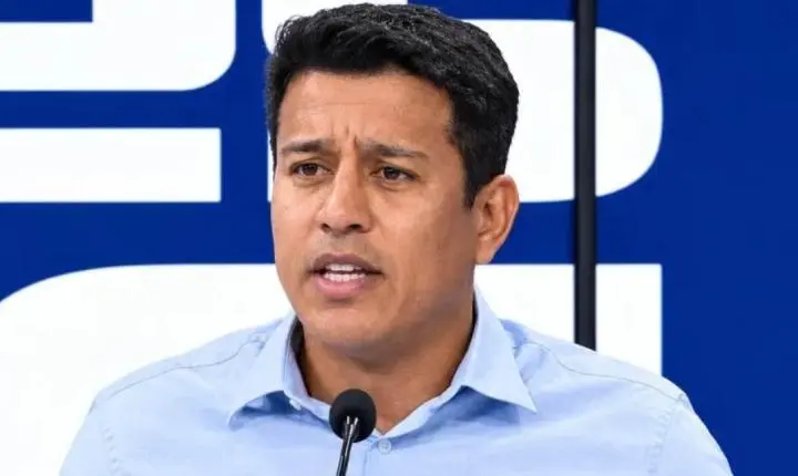 Furia promete revogar 