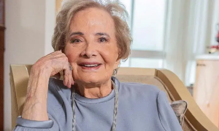 Glória Menezes morre aos 91 anos e deixa legado na dramaturgia brasileira