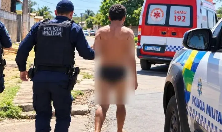 Homem com comportamento alterado caminha de cueca em via pública e é socorrido pelo SAMU em RO