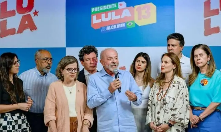 Lula cobra posição do PL sobre fim da escala 6x1 e critica propostas de corte de despesas