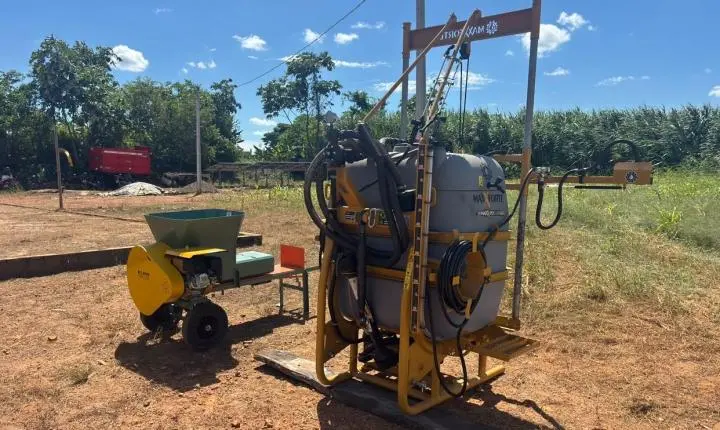 Mais investimentos para Nova União: Alan Queiroz destina equipamentos agrícolas para produtores rurais