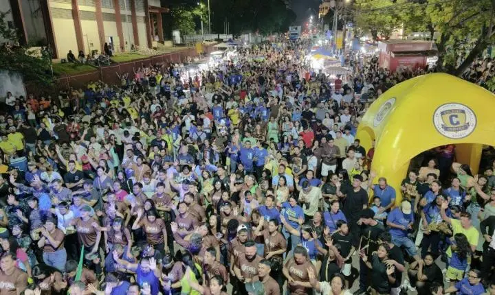 Marcha para Jesus reúne milhares de pessoas no centro da capital
