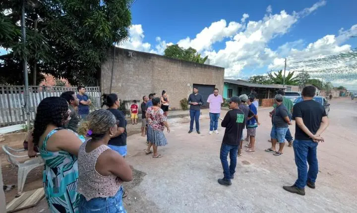 Márcio Pacele acompanha demandas do bairro Rosalina de Carvalho e destina mais recursos para obras de drenagem